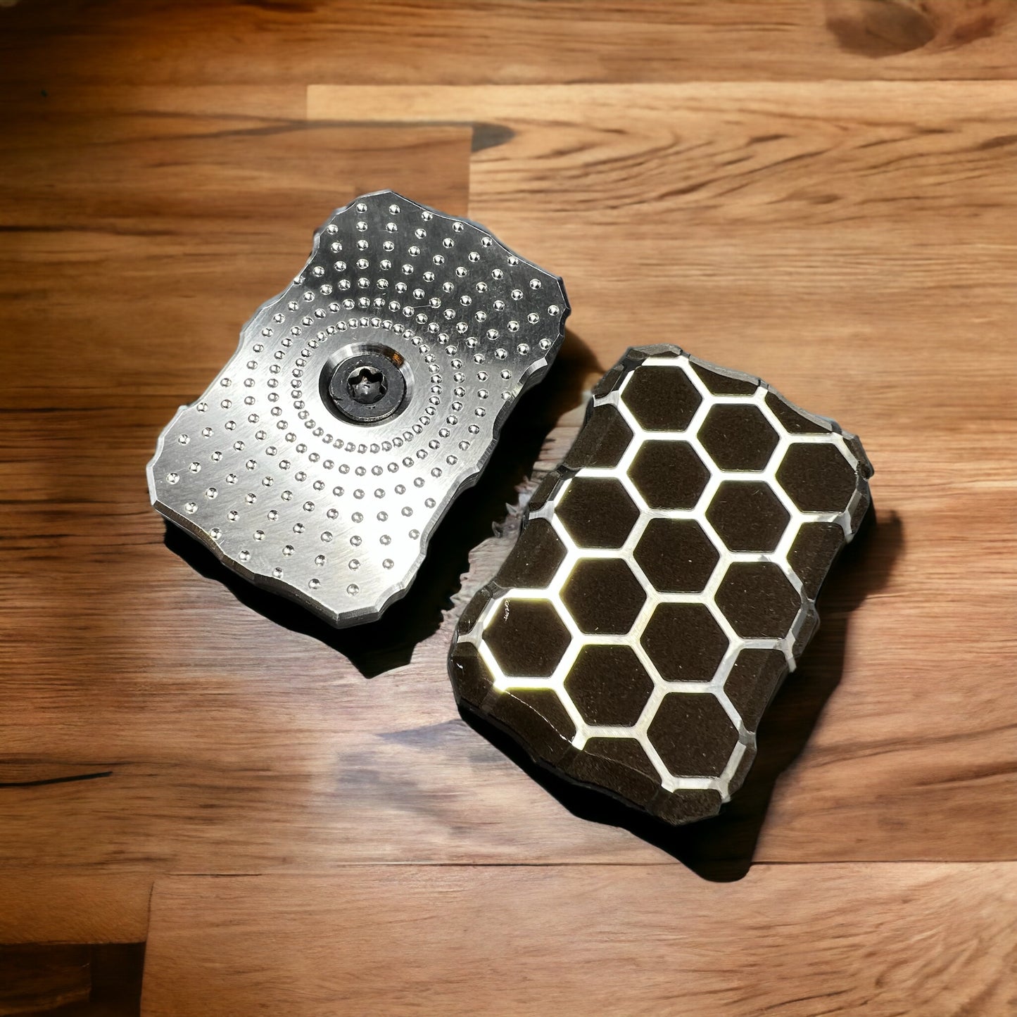 Stainless Steel V3 - Honeycomb
